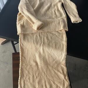 Cozy Knit Sweater and Skirt Set - Beige Ribbed Two-Piece Ensemble